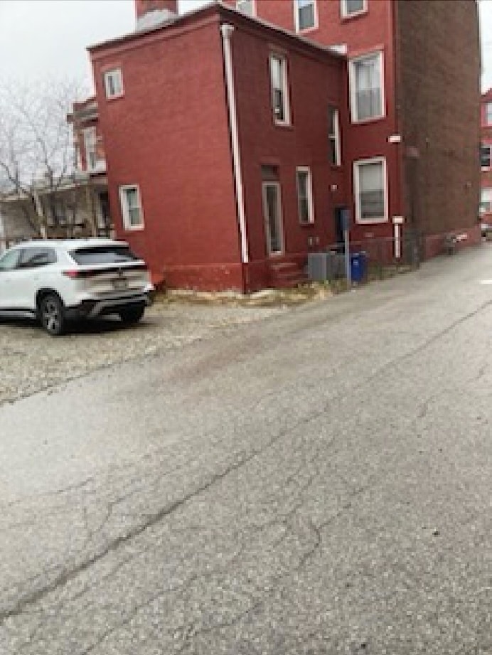 Building Photo - 1812 Locust St