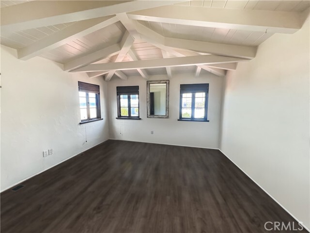 Building Photo - 2444 The Strand