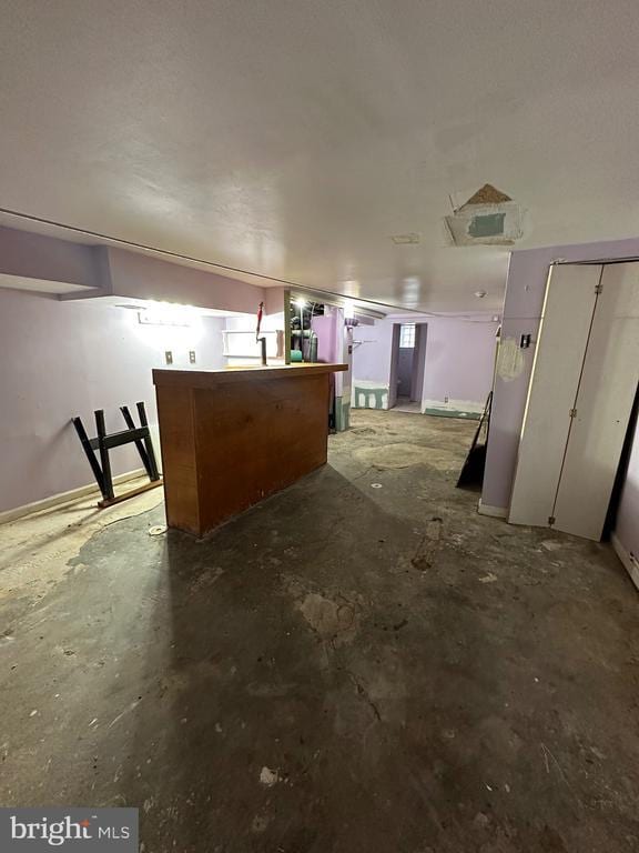 Building Photo - 2046 Conlyn St