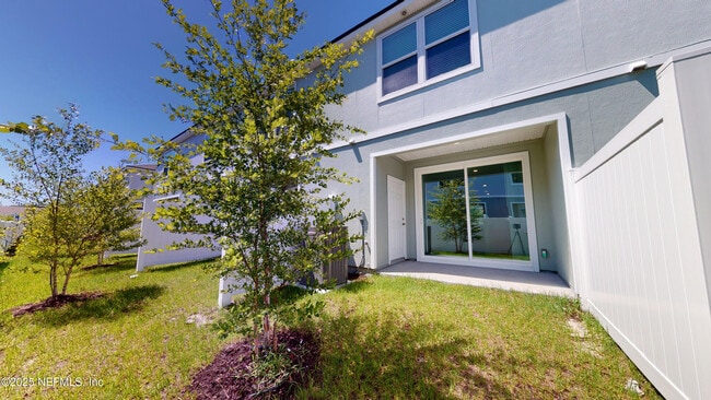 Building Photo - 11048 Baymeadows Rd