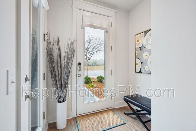 Building Photo - 1610 Florentia St