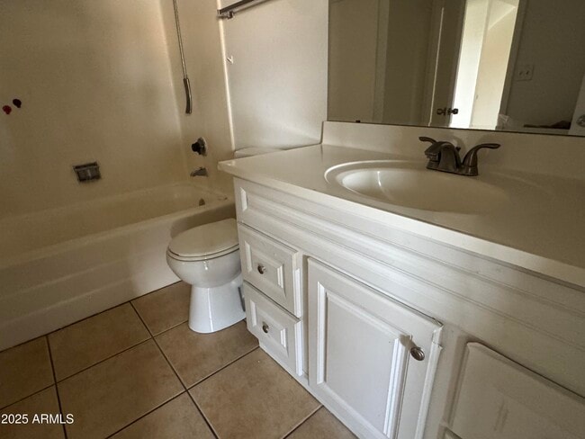 Building Photo - 6729 N 44th Ave