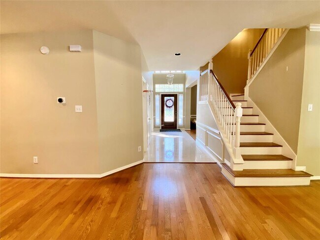 Building Photo - 3151 Pleasant Cove Ct