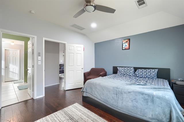 Building Photo - 616 Smokebrush St