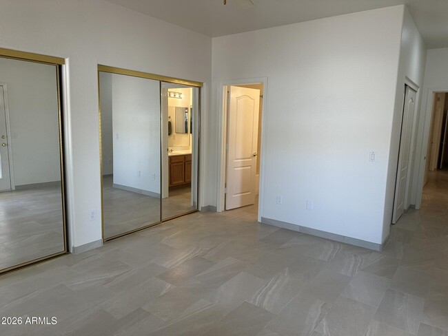 Building Photo - 17012 E Salida Dr