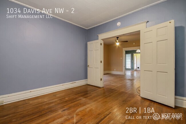 Building Photo - 1034 Davis Ave NW