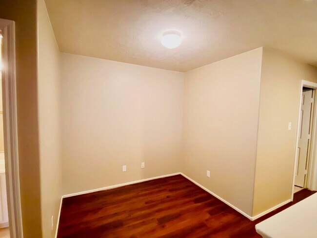 Building Photo - 23 Summer Haze Cir