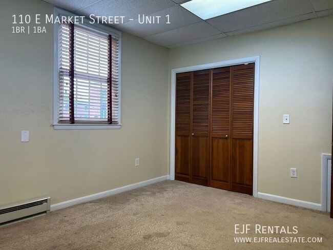 Building Photo - Leesburg Historic District One Bedroom for...