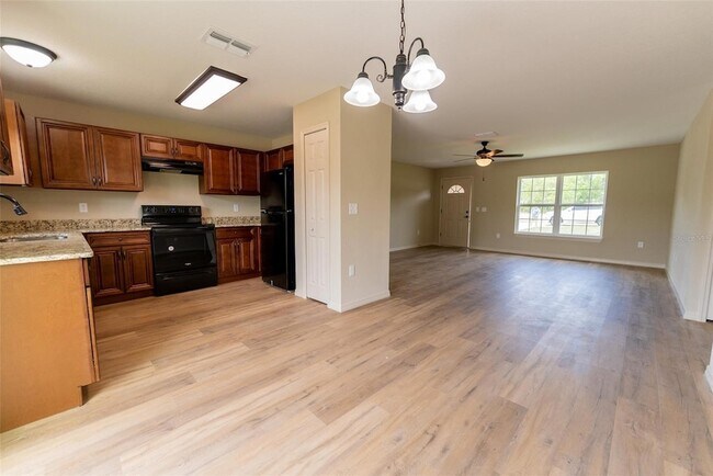 Building Photo - 2365 SW 168th Loop