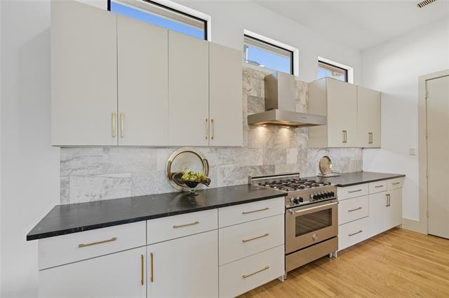 Building Photo - 6223 Walnut Hill Ln