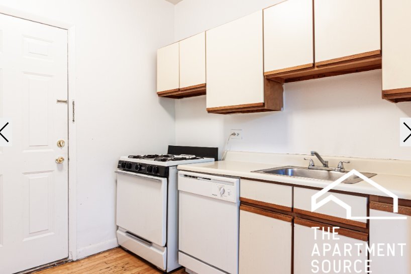 Building Photo - 654 W Cornelia Ave