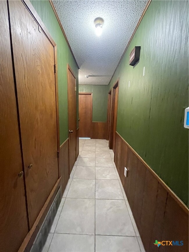 Building Photo - 508 Tower St