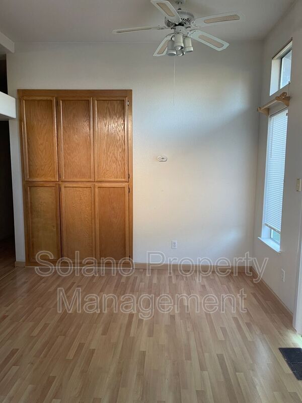 Building Photo - 212 San Leon Dr