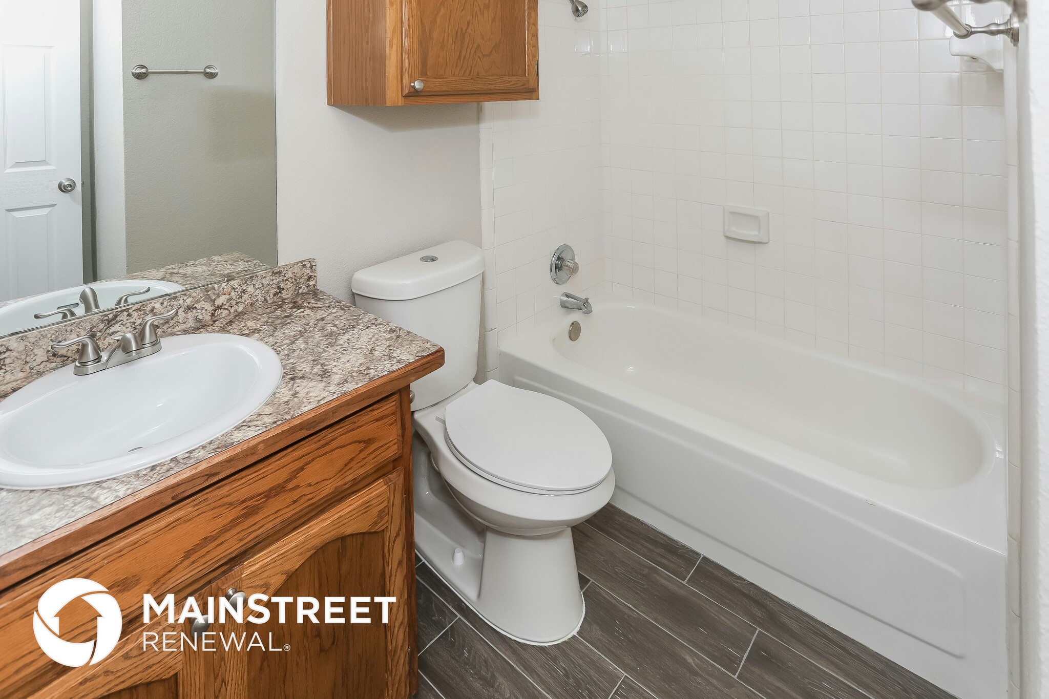 Building Photo - 703 Timberoaks Dr