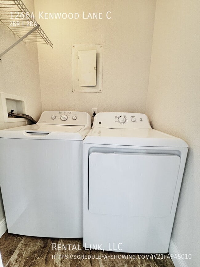 Building Photo - 12664 Kenwood Ln