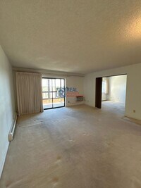 Building Photo - 13902 E Marina Dr