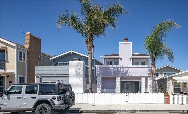 Building Photo - 209 29th St
