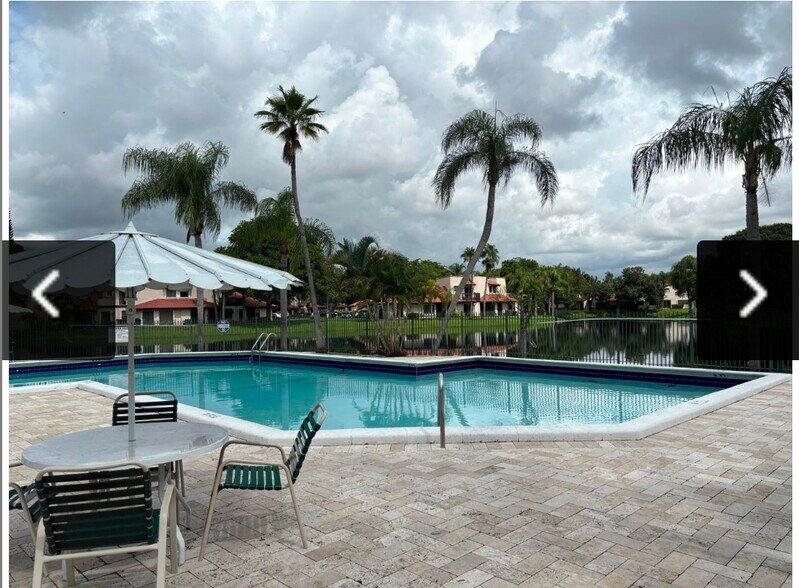 Building Photo - 9121 W Sunrise Blvd