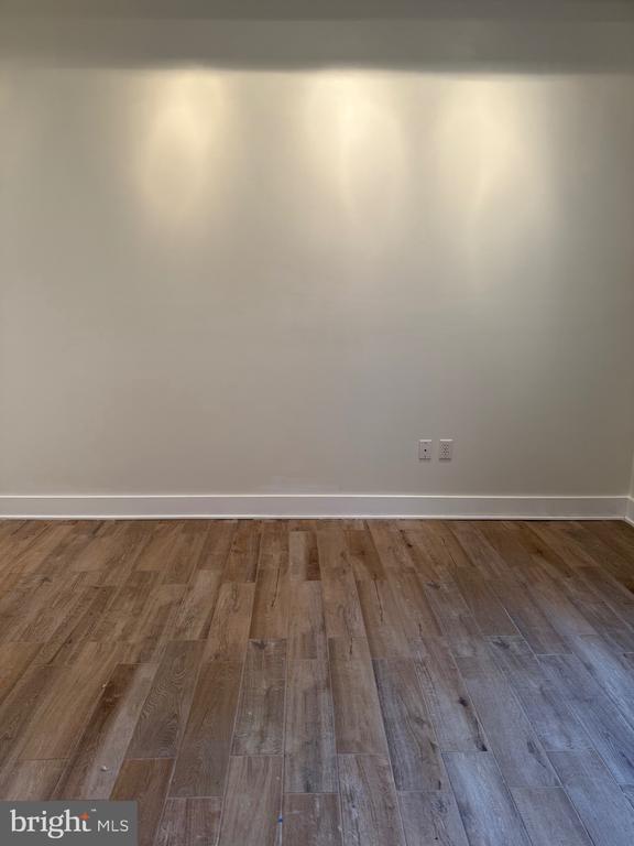 Building Photo - 4334 Farragut St