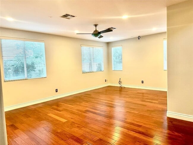 Building Photo - 7036 Sausalito Ave