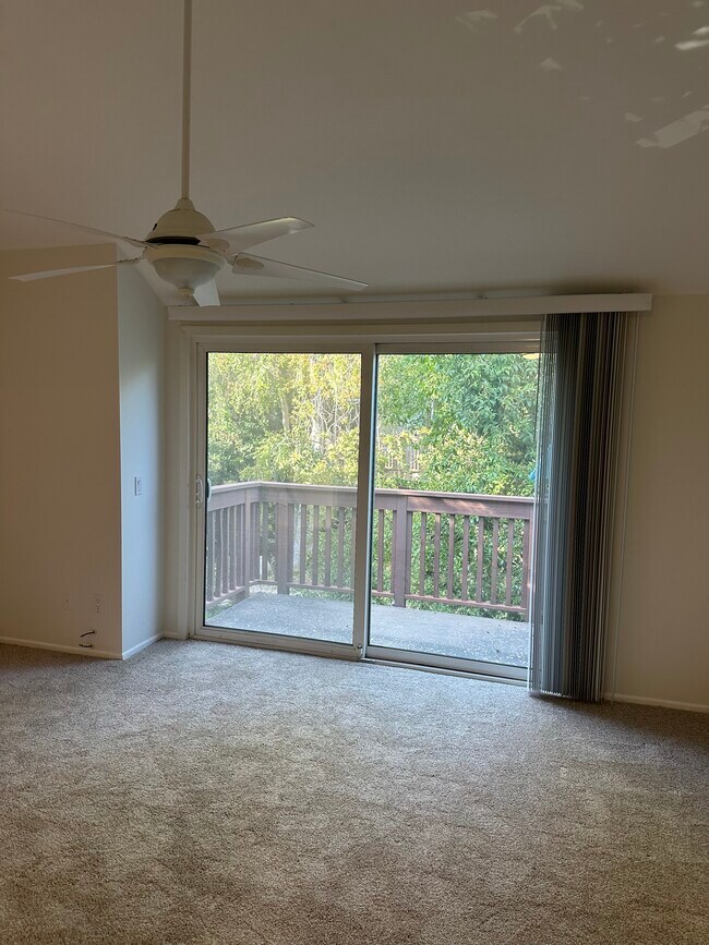 Building Photo - 7060 Shoup Ave