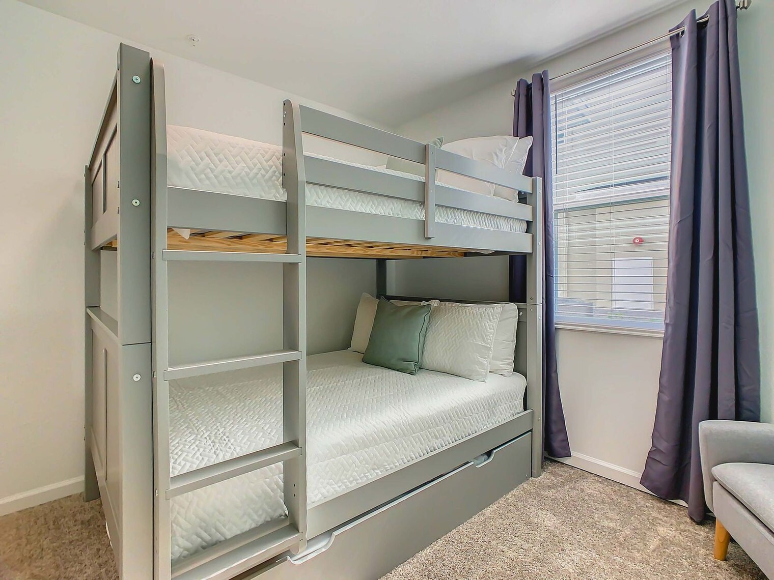 Building Photo - 1101 Challenge Dr