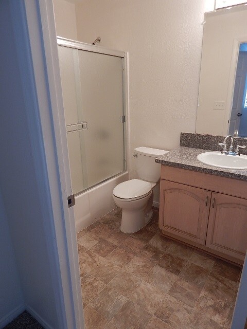 Building Photo - 2865 C St