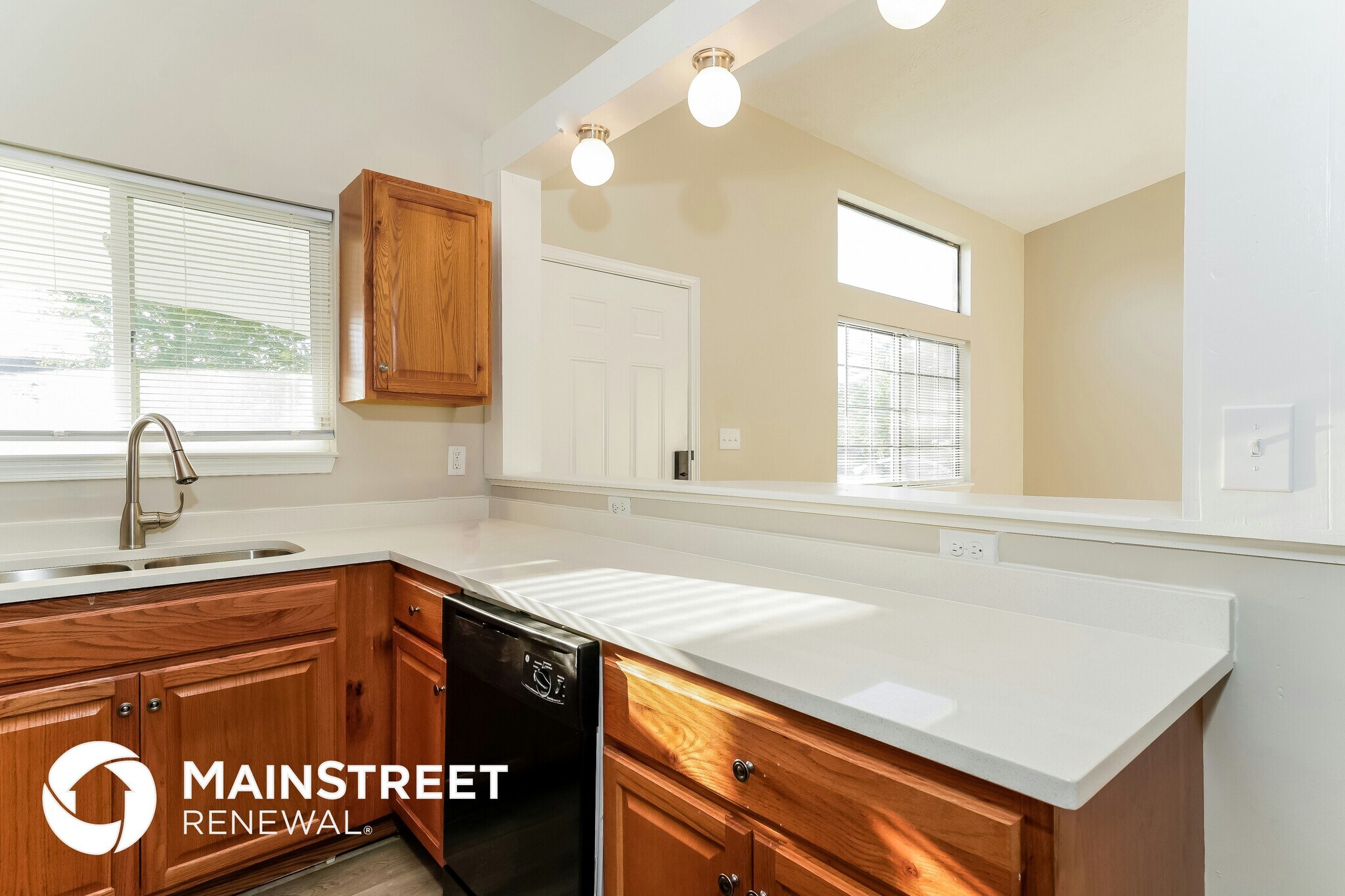 Building Photo - 5276 Traditions Dr
