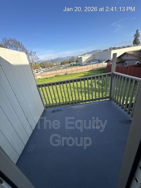 Building Photo - 809 Monarch Cir