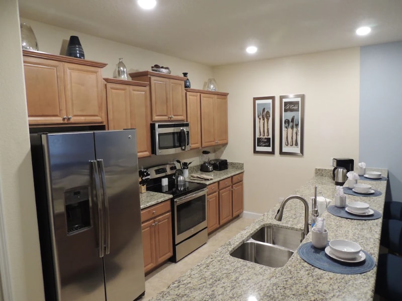 Building Photo - 2945 Banana Palm Dr