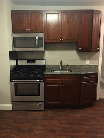 Building Photo - 2551 Liberty Street Unit 2