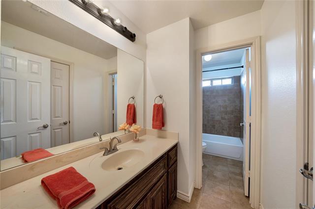 Building Photo - 2310 Palo Duro Dr