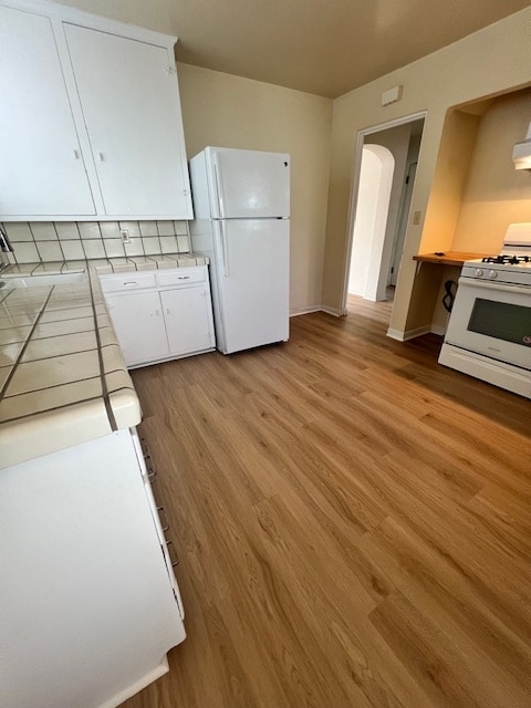 Kitchen - 715 Cass St