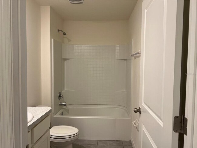 Building Photo - 5070 SW 88th St