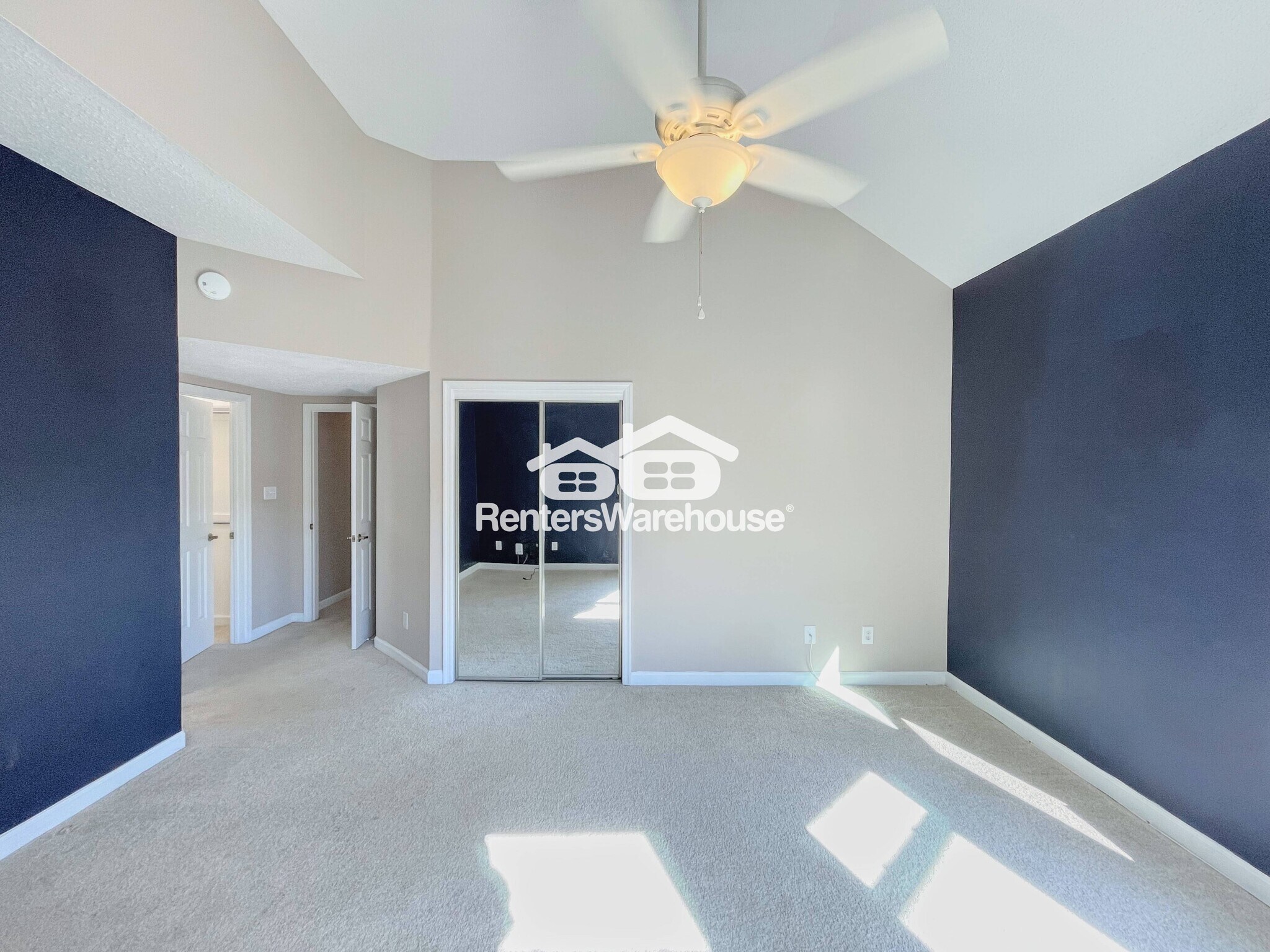 Building Photo - 2304 Beach Haven Dr