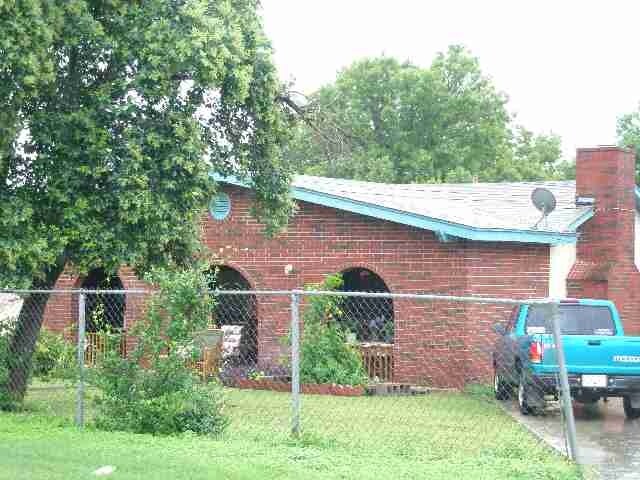 Building Photo - 378 W Petaluma Blvd