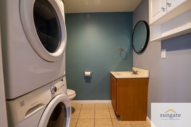 Building Photo - 1807 Westphal Pl