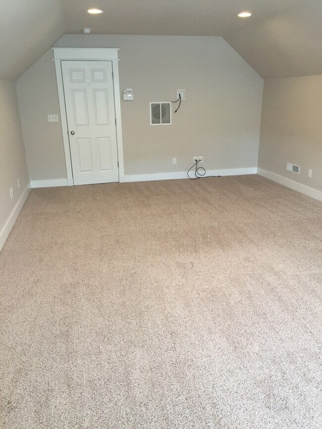 Building Photo - 3BD/2.5BA Harvest Creek Single Family Home