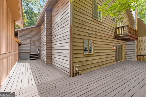Building Photo - 155 Lakeview Ridge W