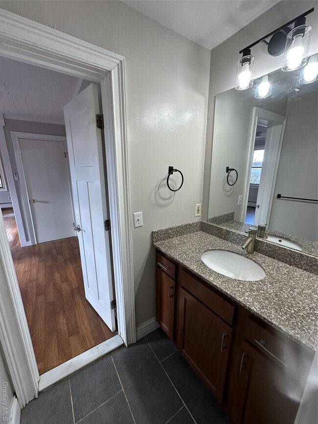 Building Photo - 2322 NY-32