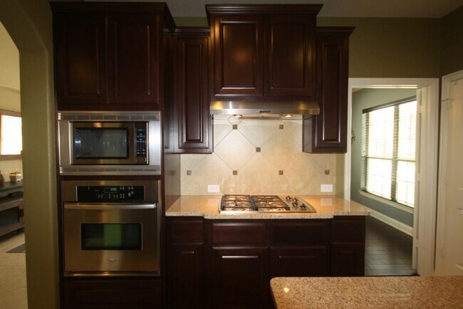 Building Photo - 2839 Nolina Ln
