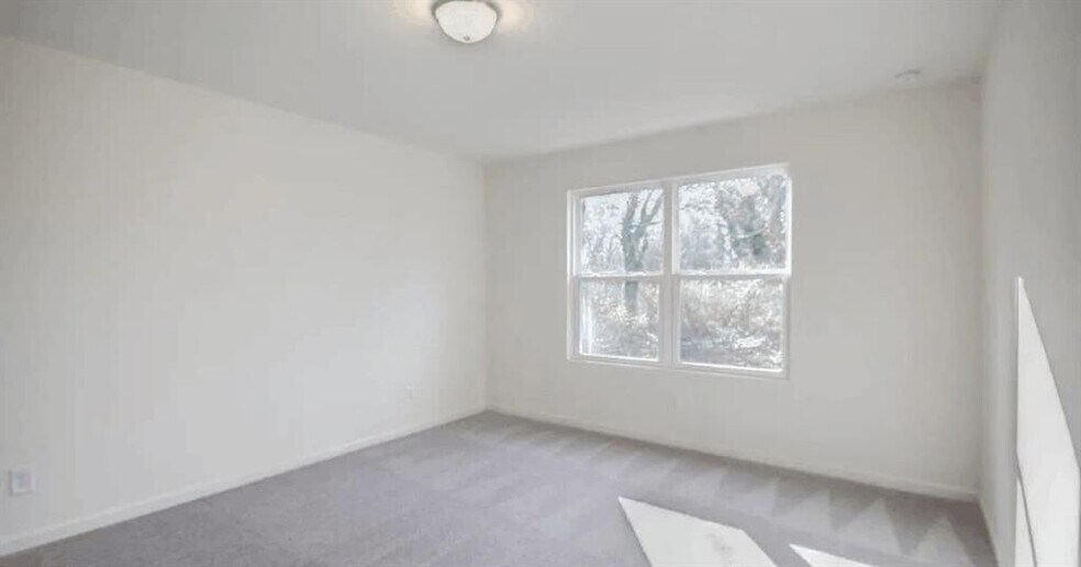 Building Photo - 3180 Delancy St