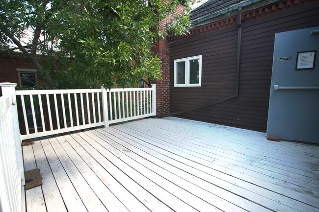 Building Photo - 386 Central Ave