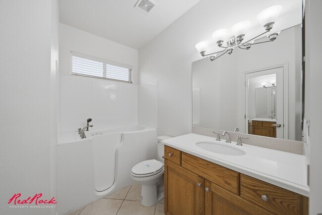 Building Photo - 1546 Morane Manor Dr