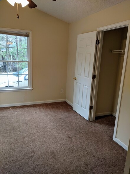 Building Photo - 311 River Lodge Dr A