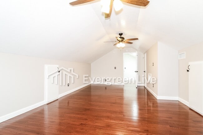 Building Photo - 2020 Sunflower St