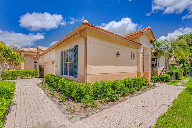 Building Photo - 146 Monterey Pointe Dr