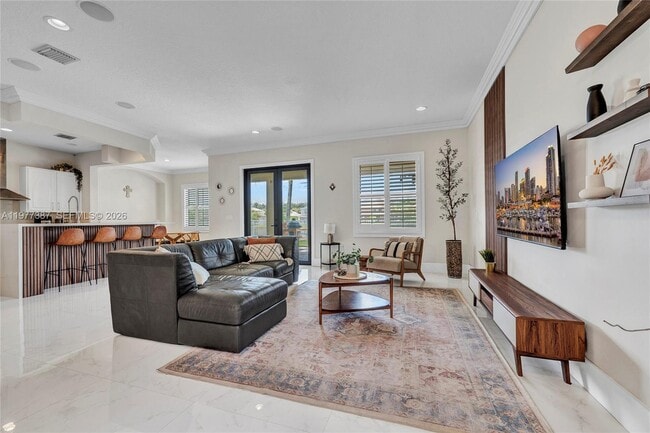 Building Photo - 3950 W Hibiscus St