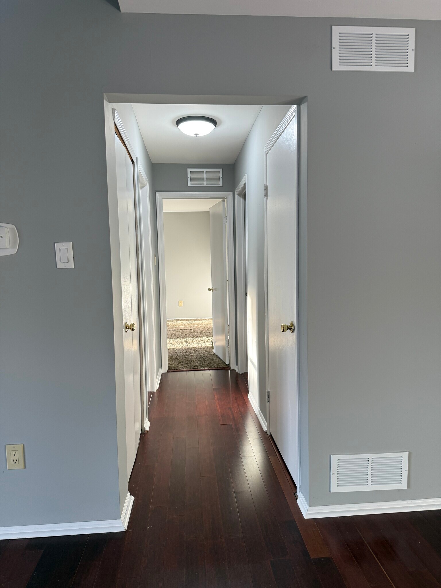 Building Photo - 2704 Tarnbrook Dr