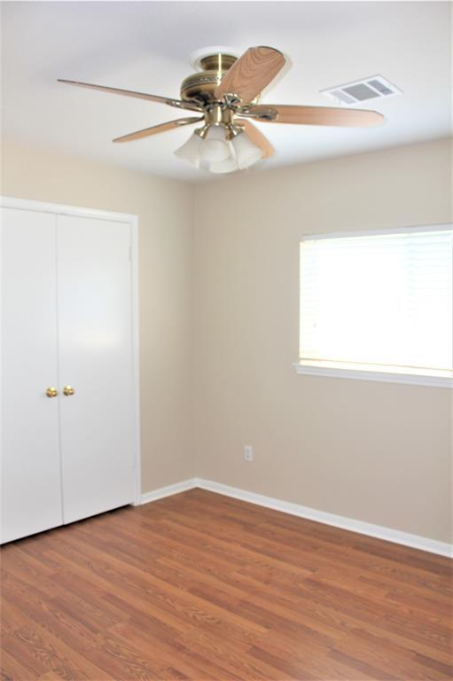 Building Photo - 2011 Lantana Dr